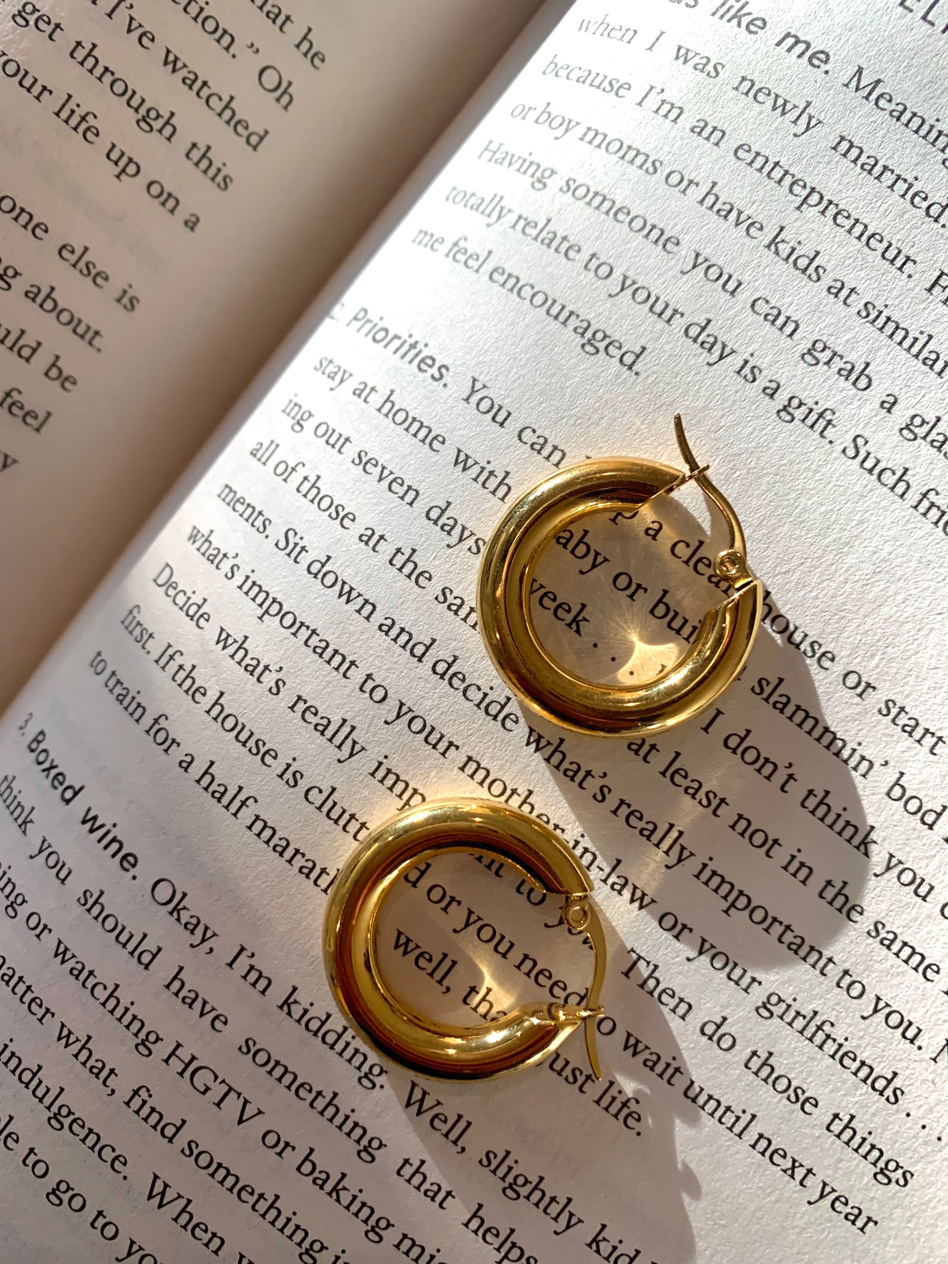 18k plated gold chunky hoop earrings 